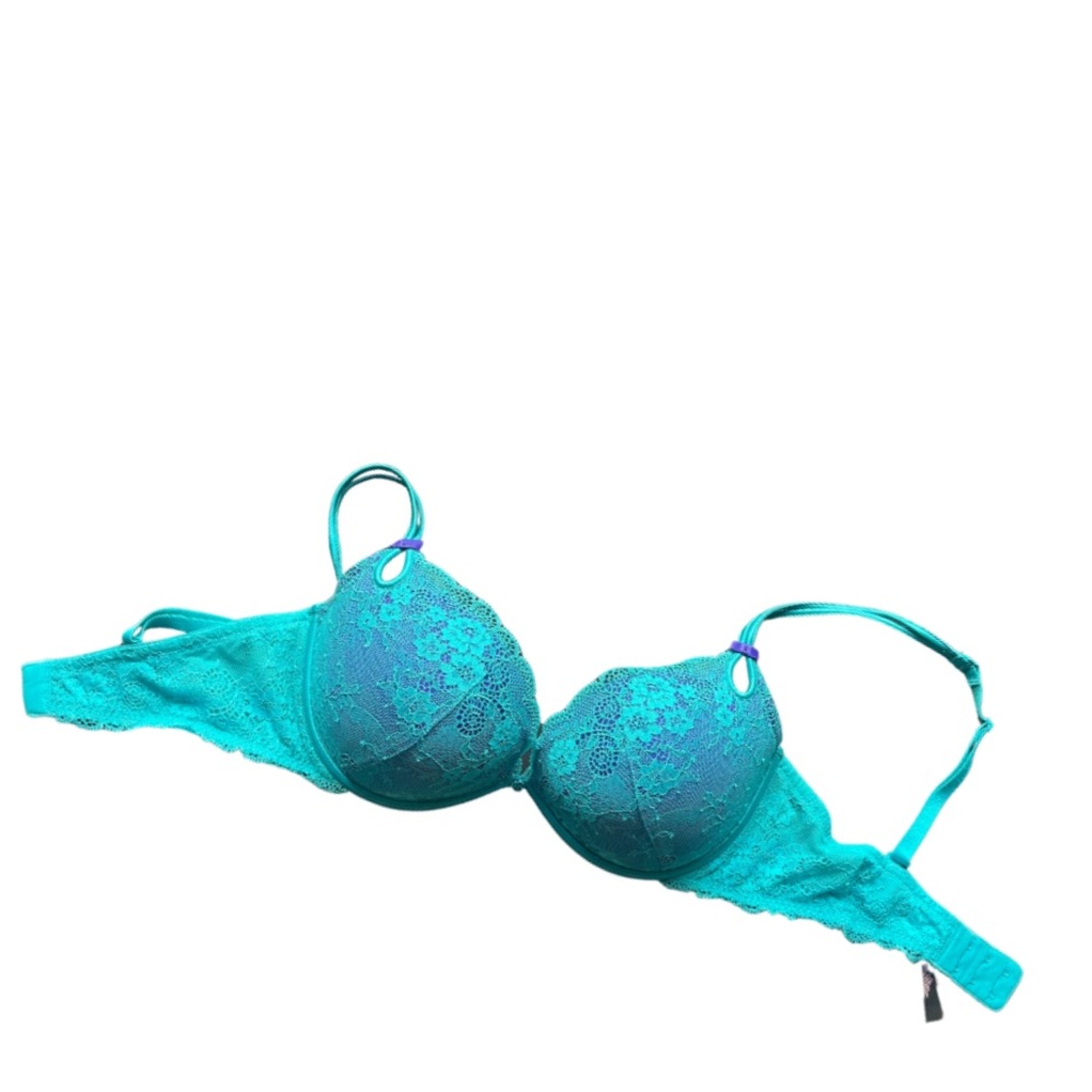 Vintage Victoria’s Secret Bra - Gorgeous Plunge, Padded, Teal Lace, Underwire